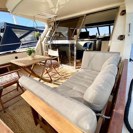 Panaby Houseboat Hotel Palermo Bagian luar foto