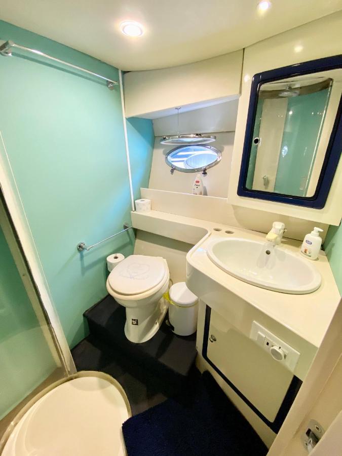 Panaby Houseboat Hotel Palermo Bagian luar foto